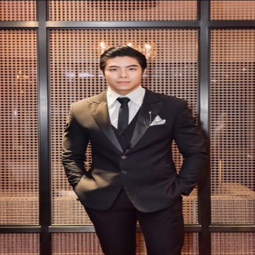 Tác Giả Việt Hoàng